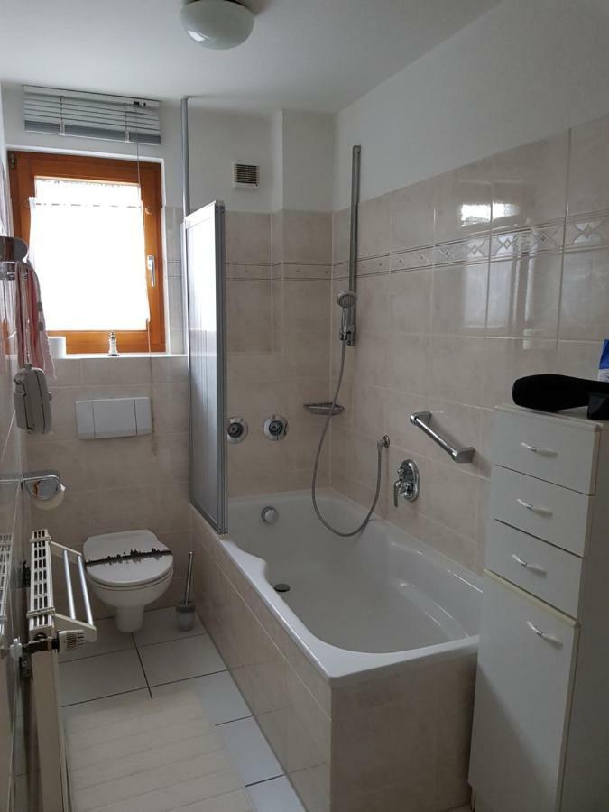 Ferienwohnung, Monteurwohnung "Strunde" Bergisch Gladbach Esterno foto